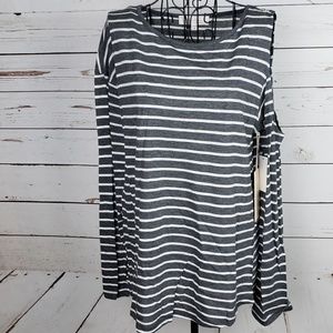 Two by Vince Camuto Charcoal and White Striped Long Sleeve Top